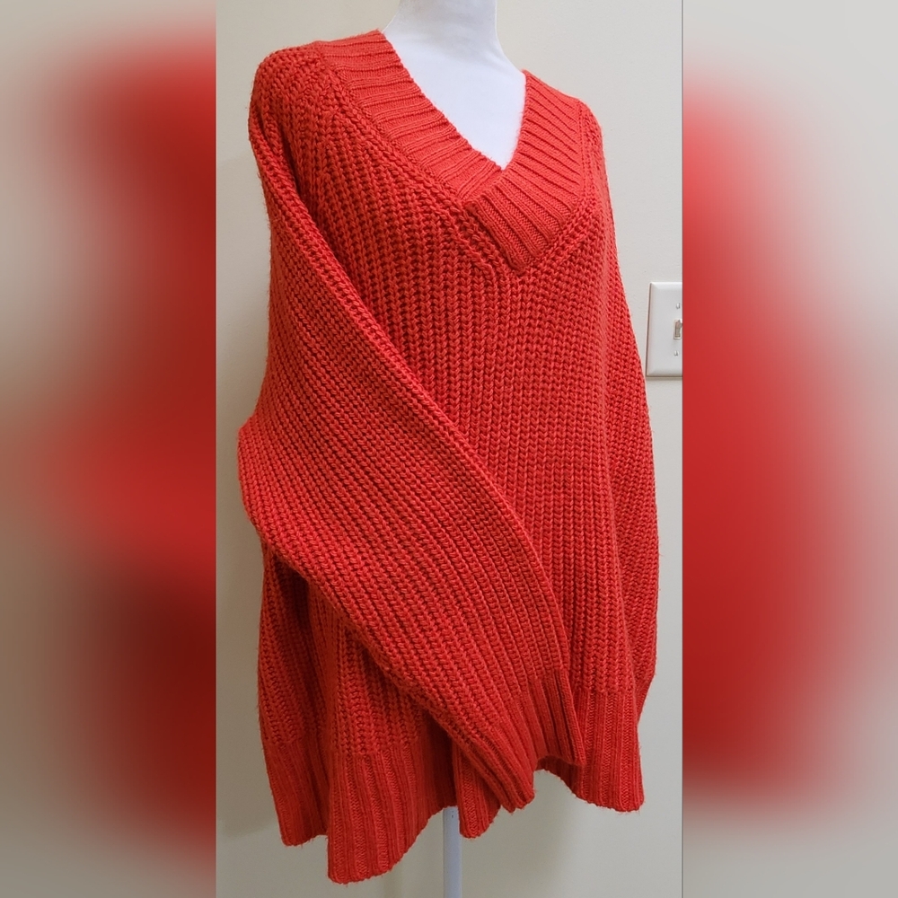 a.n.a Red V-neck Long Sleeve Pullover Sweater Women's Plus Size 2X